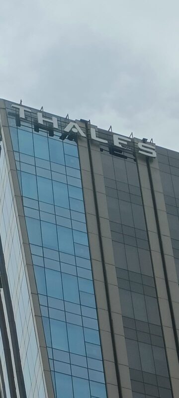 Metal outdoor sign board greater noida