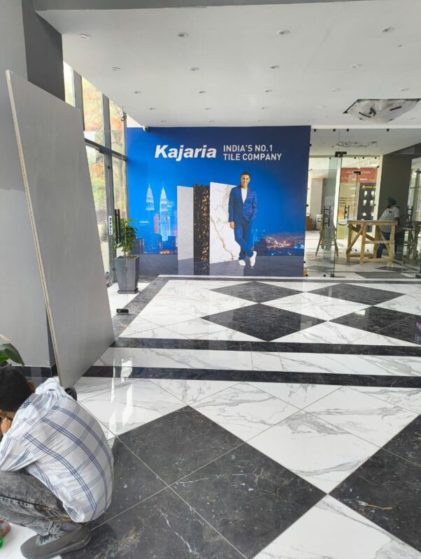 sign board service near india expo mart greater noida